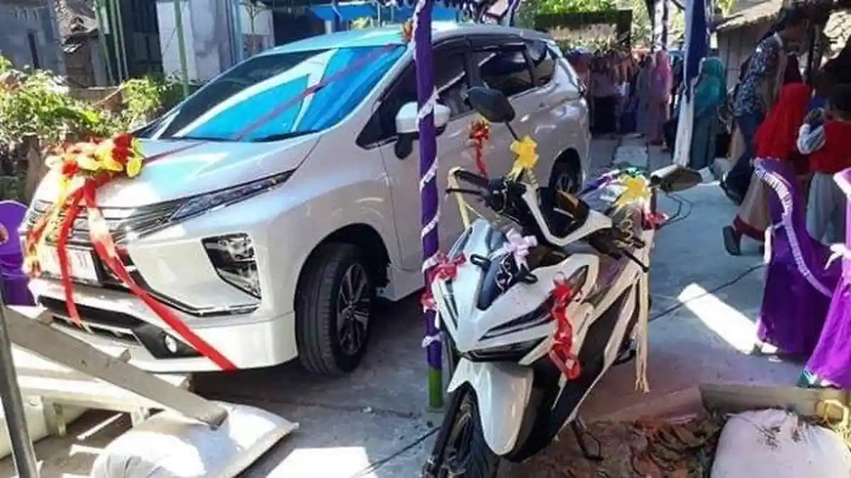 Pengakuan Agus, Mantan TKI Taiwan yang Beri Seserahan Pernikahan Xpander Sport dan Vario