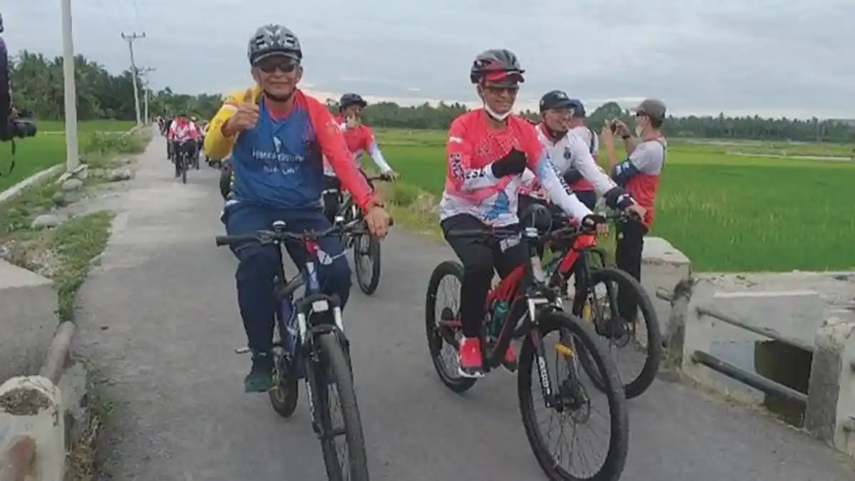 Pemkab Bireuen Sambut HUT RI dengan Gowes