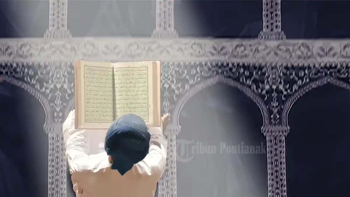 Sedang Haid,  Bolehkah Wanita Membaca Al Quran Dibulan Ramadan ?