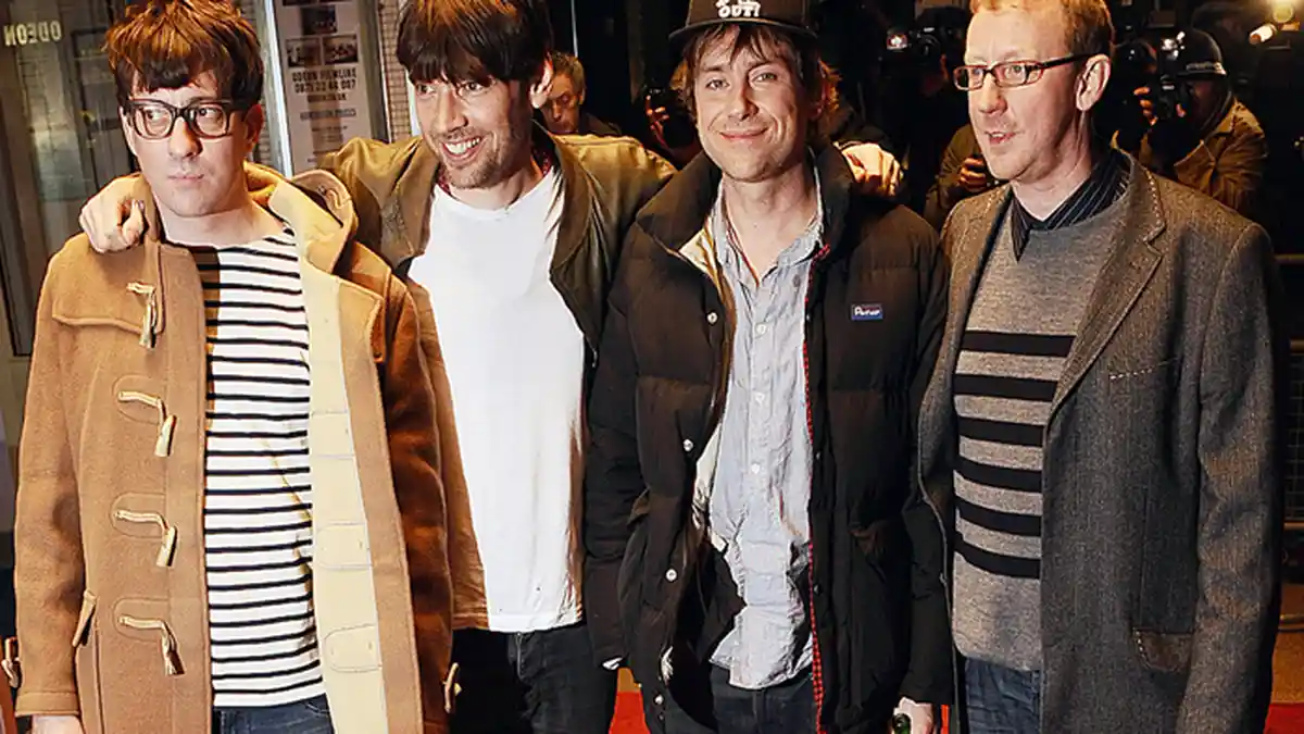 Lucunya Album Baru Blur, Gambarnya Es Krim Dengan Aksara Mandarin di Sekitarnya