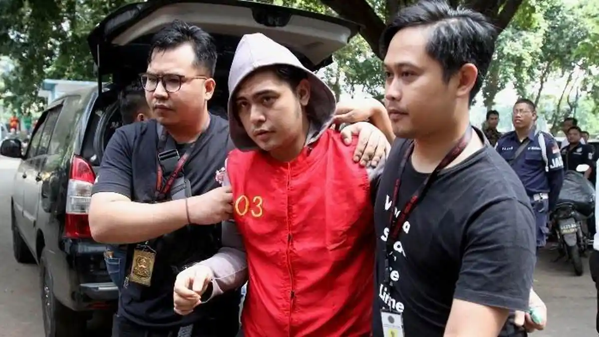 Selain Lebih Rajin Ibadah, Galih Ginanjar Punya Kesibukan Baru di Sel Tahanan Polisi