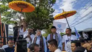 Pasangan-bakal-calon-bupati-dan-ytry.jpg
