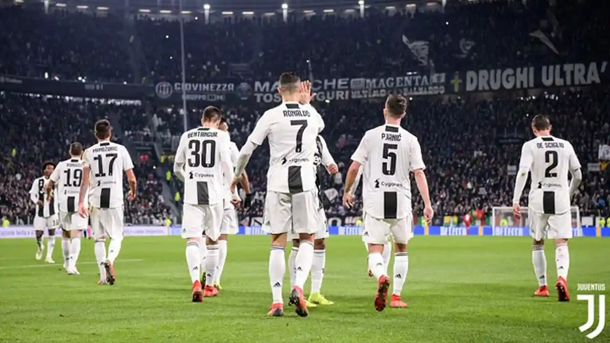 SEDANG BERLANGSUNG. Live Streaming SPAL vs Juventus Liga Serie A. Jam 20.00 WIB. Penentuan Scudetto