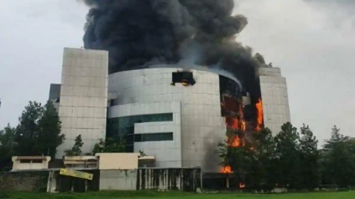 Diduga Ini Penyebab Kebakaran Gereja Chatedral Gading Serpong