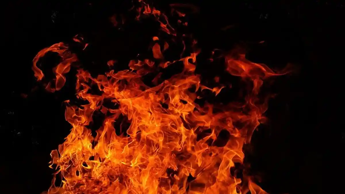 7 Arti Mimpi Melihat Api, Cenderung Menggambarkan Keluarga dan Pertanda Anda Berada di Bawah Stres