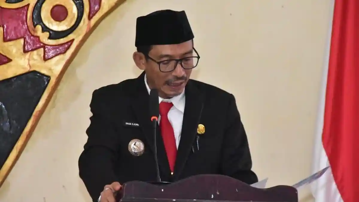 Pesan Penjabat Bupati Sarmi Pada Pengucapan Sumpah dan Janji 25 Anggota DPRK