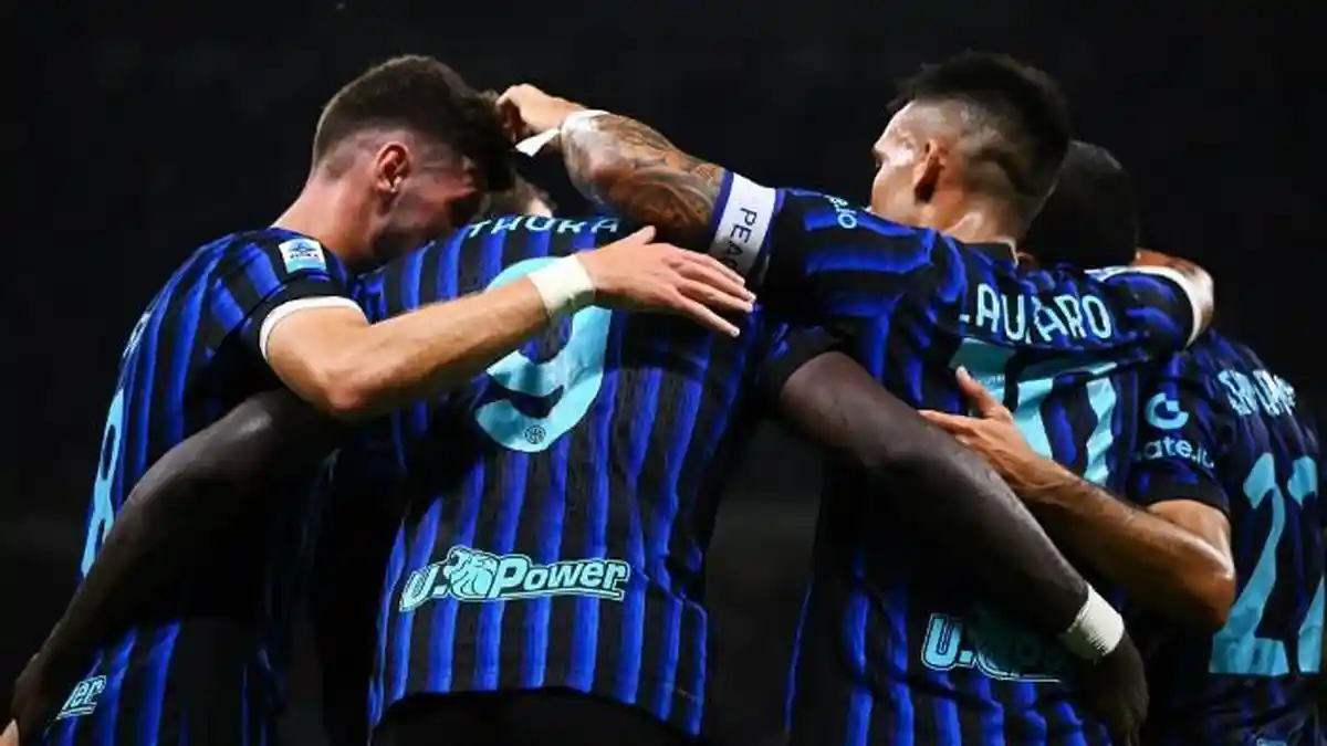 Dominasi Inter Milan di Berlanjut, Pelatih Chivu Ingatkan Bahaya Terlena