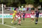 Arema FC Tahan Imbang Persis Solo 1-1