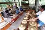 sumadi-seng-pengrajin-gamelan_20190828_064933.jpg