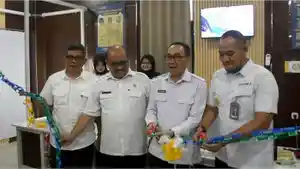1DPMPTSP-menggelar-Gebyar-NIB-sekaligus-Launching-Layanan-Keimigrasian-di-Sukabumi.jpg