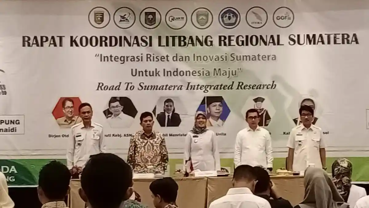 Wagub Nunik Berharap Rakor Balitbangda Bisa Mempercepat Pembangunan Daerah
