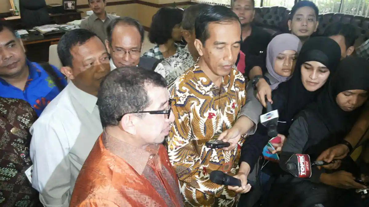 Jokowi-Mensos Berencana Beri Modal 'Manusia Gerobak'