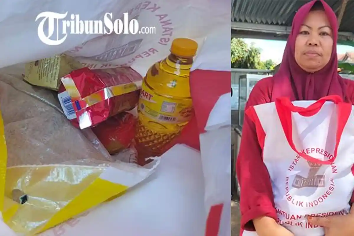 Isi Sembako yang Dibagikan Jokowi saat Ziarah Makam Sudjiatmi di Mundu, Minyak Goreng hingga Beras