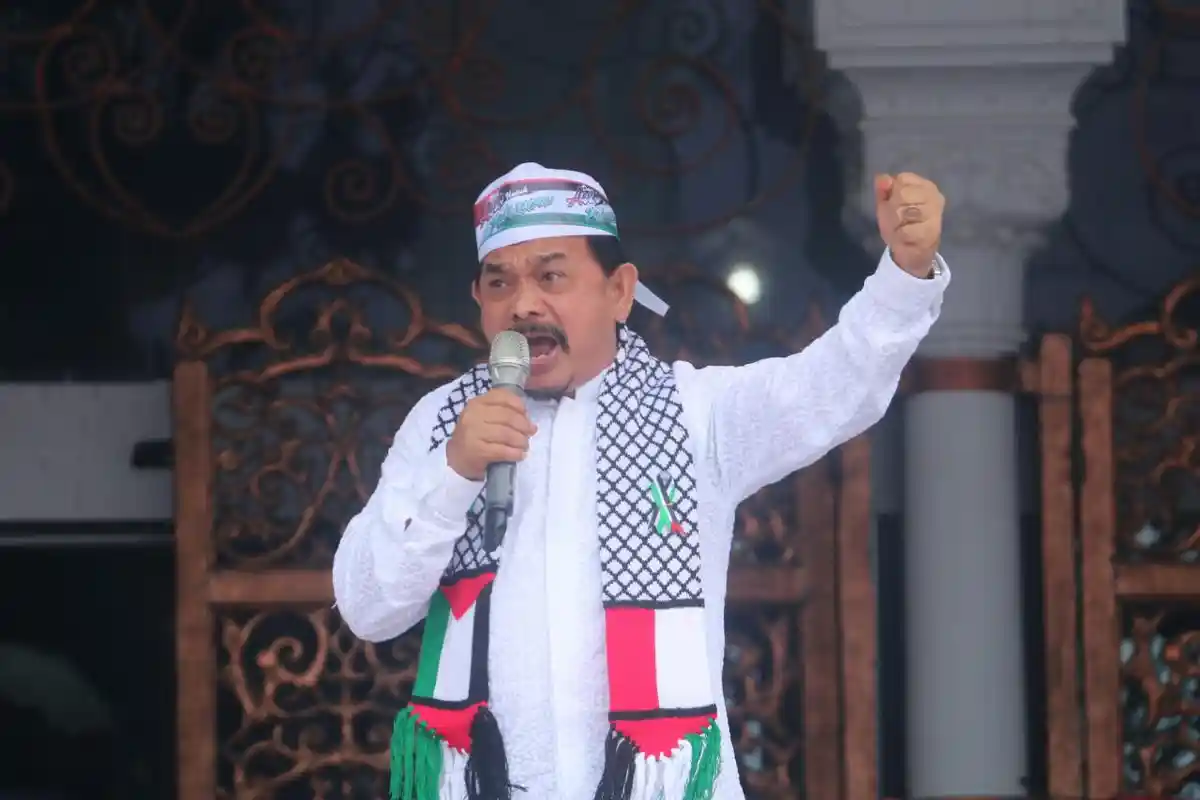 In Memoriam Prof Farid Wajdi, 'Sang Pendekar Podium' Bersuara Lantang itu Telah Pergi Selamanya