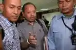 Sutan Bhatoegana Jalani Sidang Eksepsi di Tipikor
