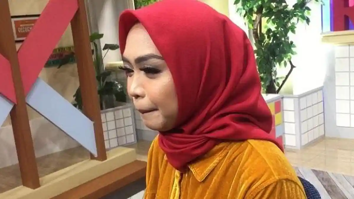 Tanggapan Ria Ricis dan Rangga Moella Usai Bawakan Program Gosip