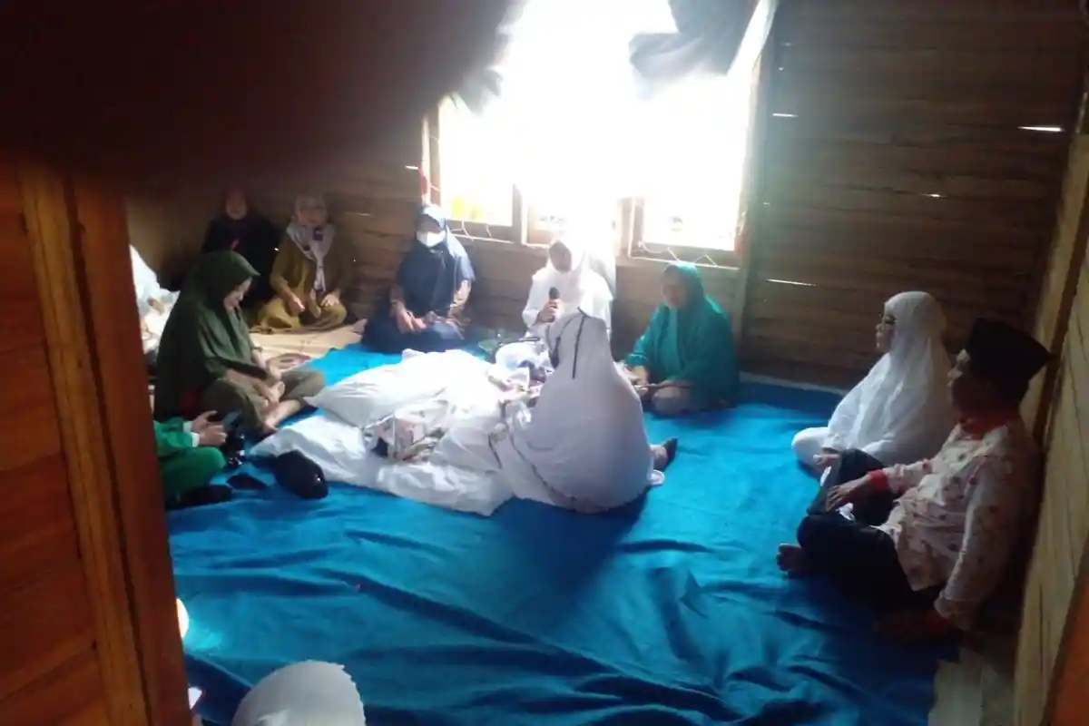 Dua Balita Korban Insiden Mobil Terjun ke Sungai Dimakamkan di Pemakaman Umum Desa Ikhwan Bolmong