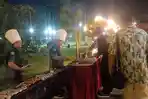 dinner-di-halaman-outdoor-Mona-Plaza-Hotel-Pekanbaru.jpg