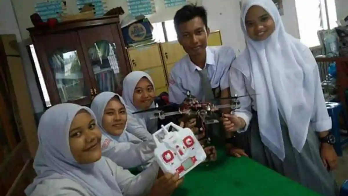 Siswa SMK Dwitunggal Deliserdang Sulap Jemuran Menjadi Drone