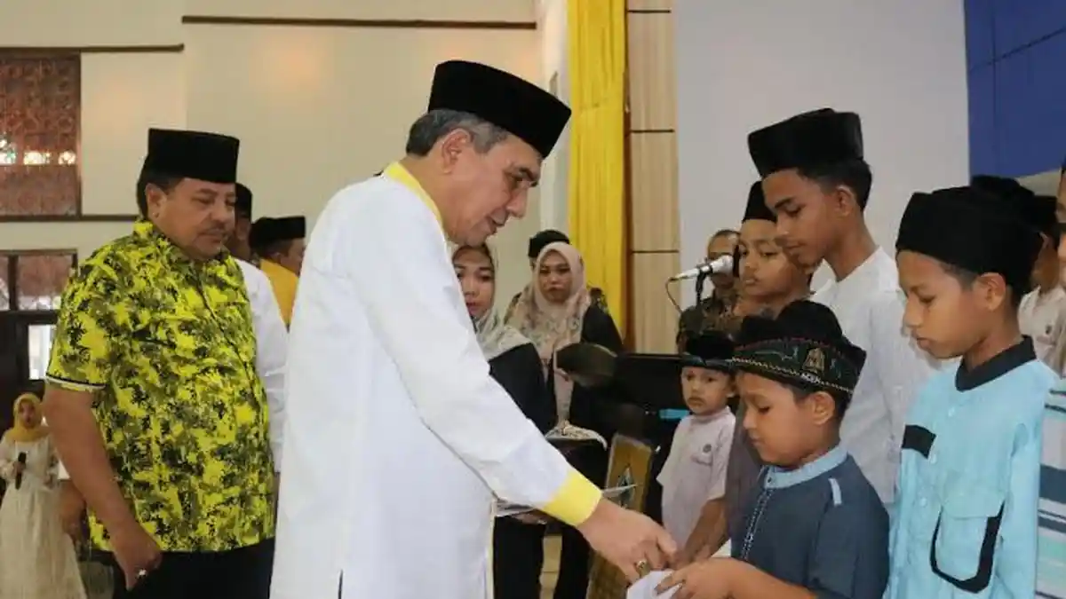 Partai Golkar Aceh Santuni Anak Yatim dan Buka Puasa Bersama