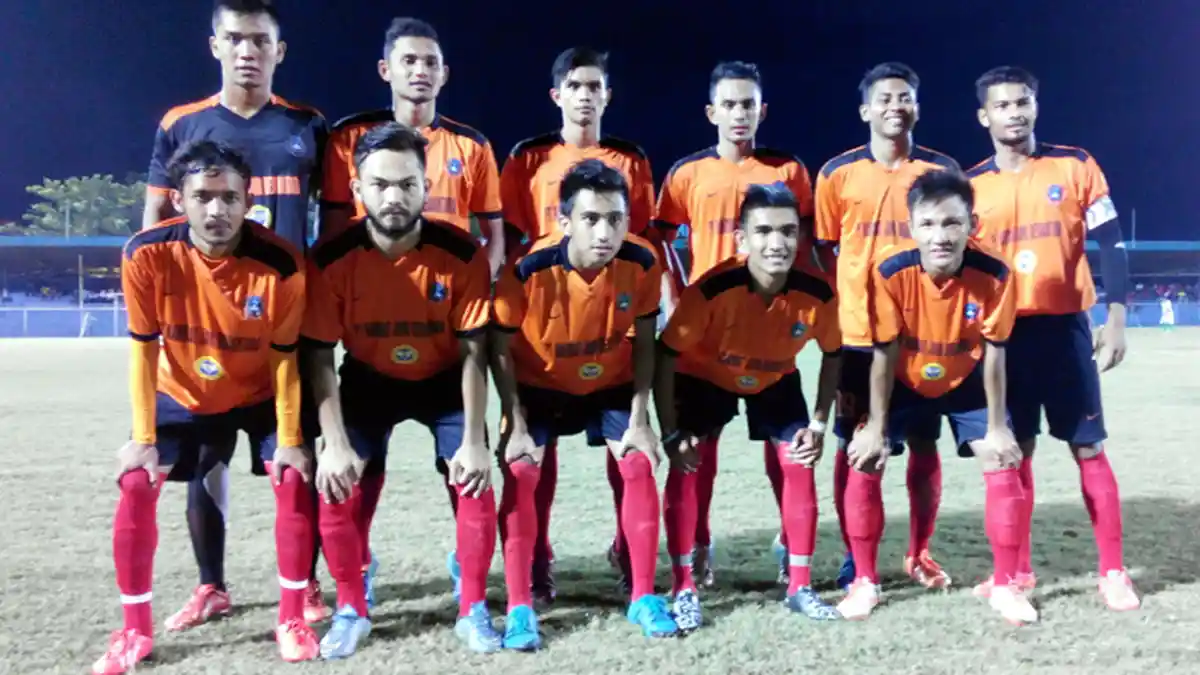 Tim Sepakbola Porwil Aceh Lumatkan Atjeh All Star
