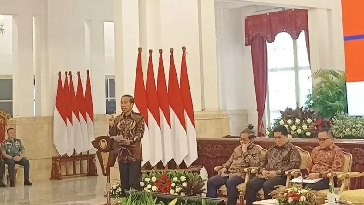 Presiden Jokowi Minta Kementrian dan Pemda Stop Pembuatan Aplikasi Baru, Ini Alasannya