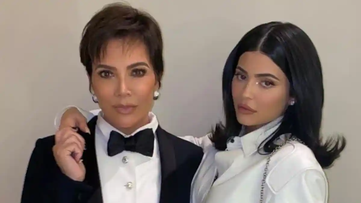 Kylie Jenner dan Kris Jenner Sumbangkan APD hingga Hand Sanitizer, Beri Pesan Ini di Setiap Botol