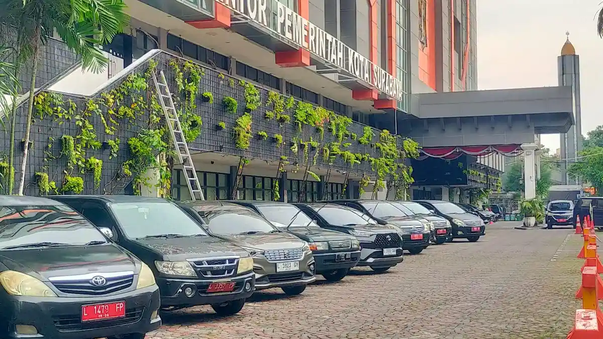 Pemkot Surabaya Larang ASN Pakai Mobil Dinas selama Libur Lebaran 2025 