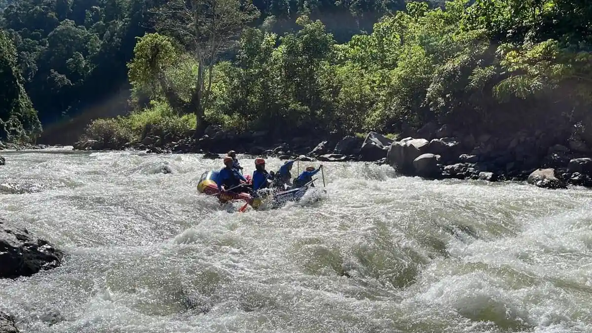 Gainpala UIN Ar-Raniry Arungi 100 Km Sungai dari Gayo Lues ke Nagan Raya