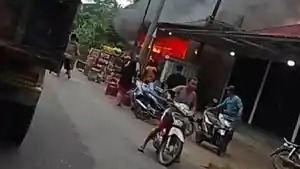 rumah-dan-toko-yeri-terbakar.jpg