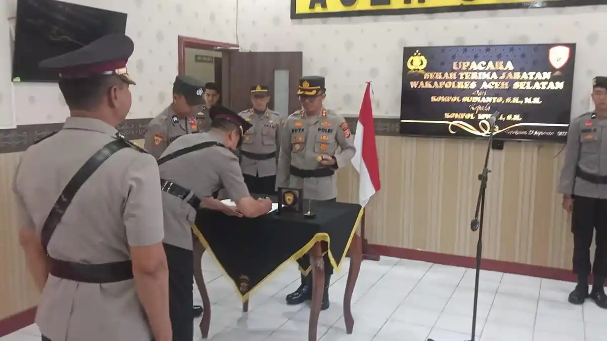 Kapolres Pimpin Serah Terima Jabatan Waka Polres Aceh Selatan