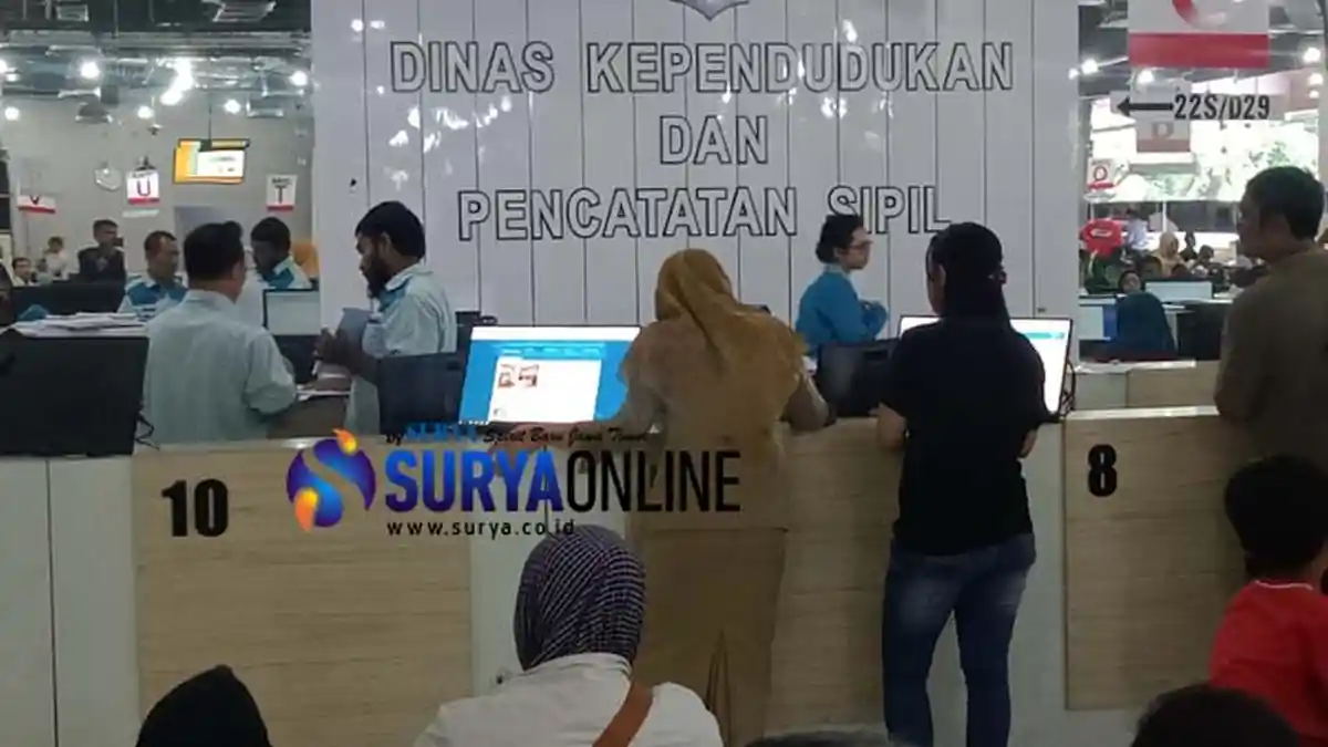 Dispendukcapil Surabaya Kebut Pencetakan e-KTP, Luncurkan Aplikasi Surabaya e-ID
