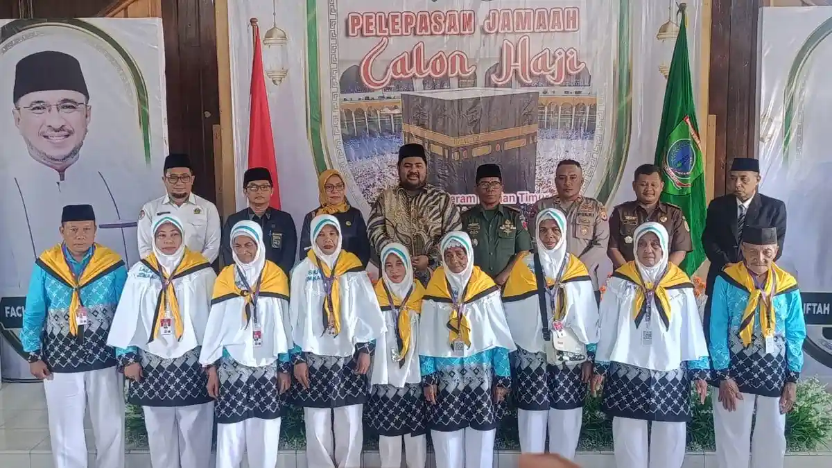 Lepas 9 Calon Jemaah Haji 2026, Wabup SBT: Sebut Daerah Kita Ditempat Mustajab