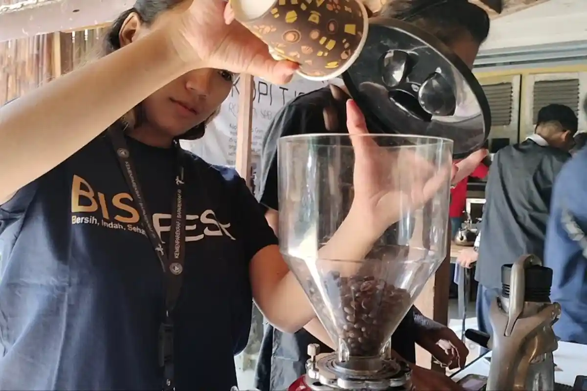 Menyruput Potensi Kopi Muria yang Dekat Dengan Makam Wali