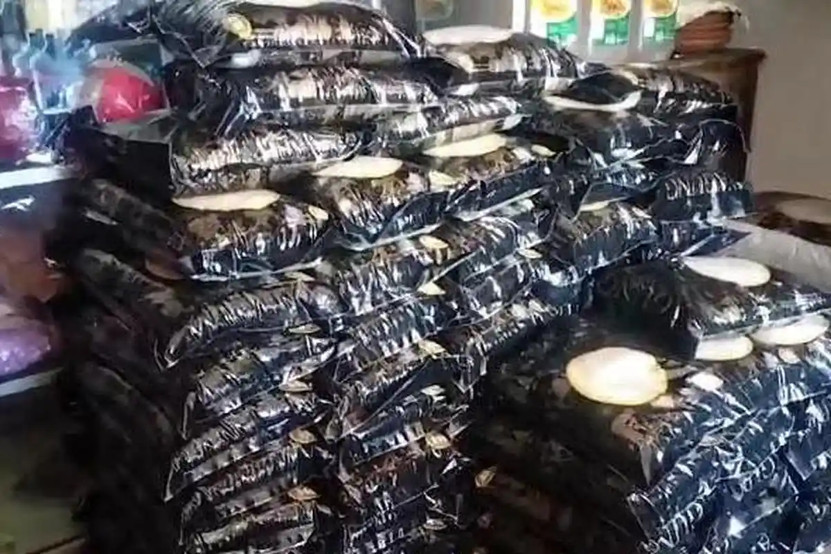 Warga Menganti Kabupaten Gresik Keluhkan Harga Beras yang Terus Merangkak Naik