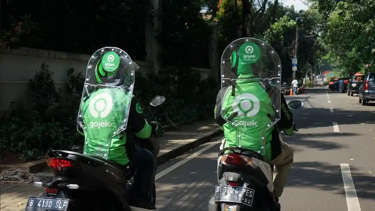 Tunggu Aturan PSBB Total dari Gubernur Anies, Driver Ojek Online Harap-harap Cemas