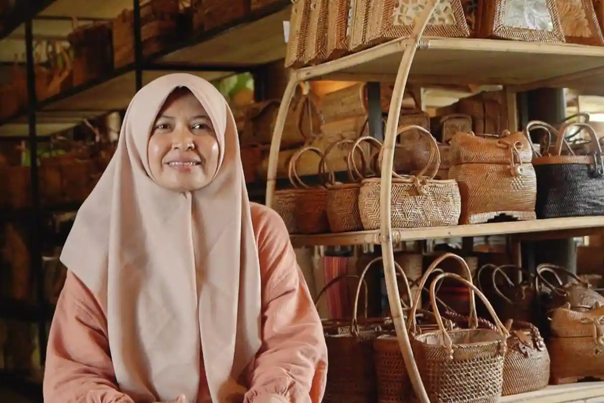 PNM Dukung Perajin Anyaman Lombok Tembus Pasar Internasional