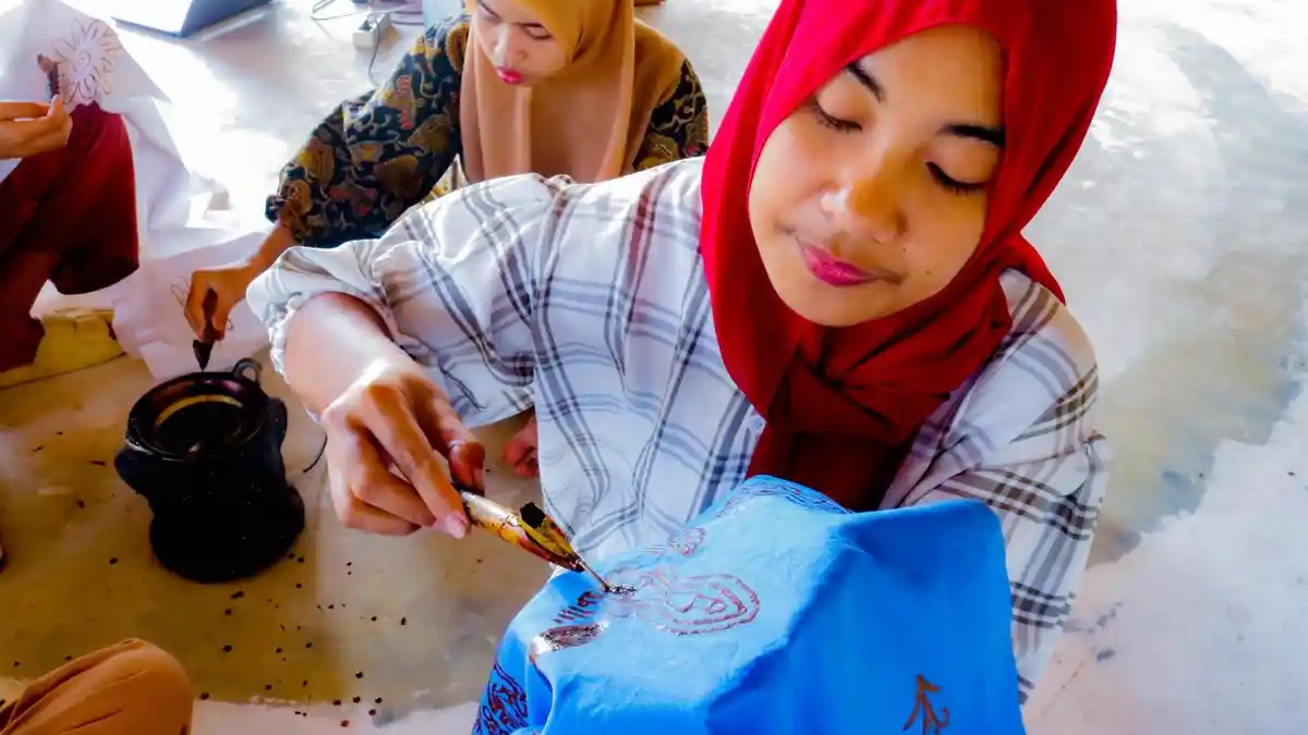 Pertamina SMEXPO 2023 Hadirkan Batik Sasambo Asal NTB