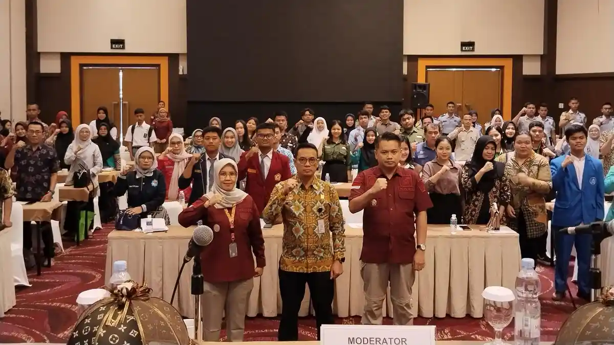 Kantor Imigrasi Kelas I TPI Palu Sosialisasi Layanan Keimigrasian