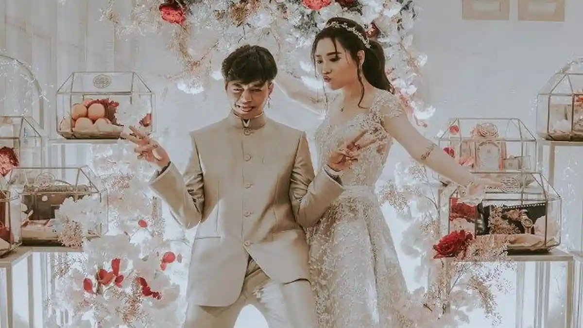 Fakta Pernikahan Reza Arap dan Wendy Walters: Digelar di Tepi Pantai, Mempelai Wanita Lakukan Dance