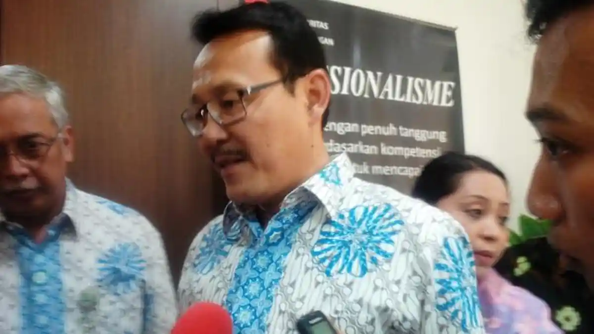 144 KIS Ditemukan di Sungai Blitar, Direktur BPJS Kesehatan: Presiden Sangat Marah