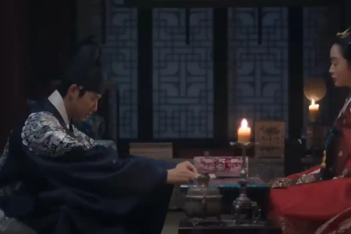 Nonton Under the Queen's Umbrella Episode 13, Simak Spoiler dan Jadwal Tayang Berikut!