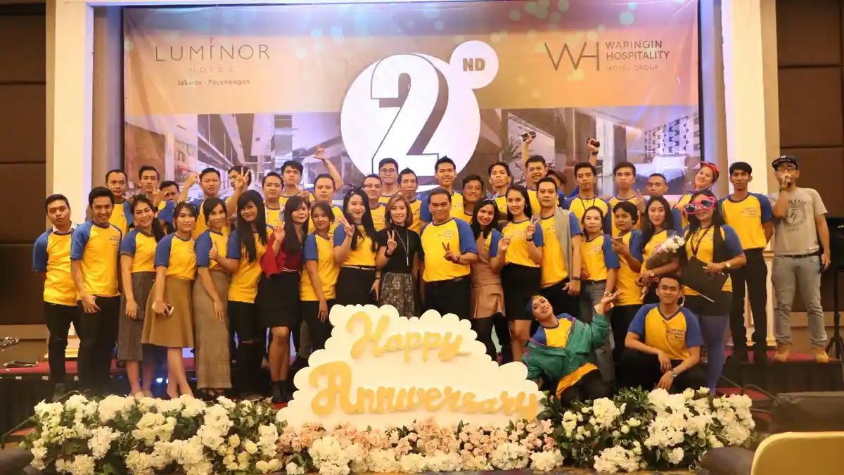 Back To 80’s, Together We Achieve More On 2nd Anniversary Luminor Hotel Pecenongan