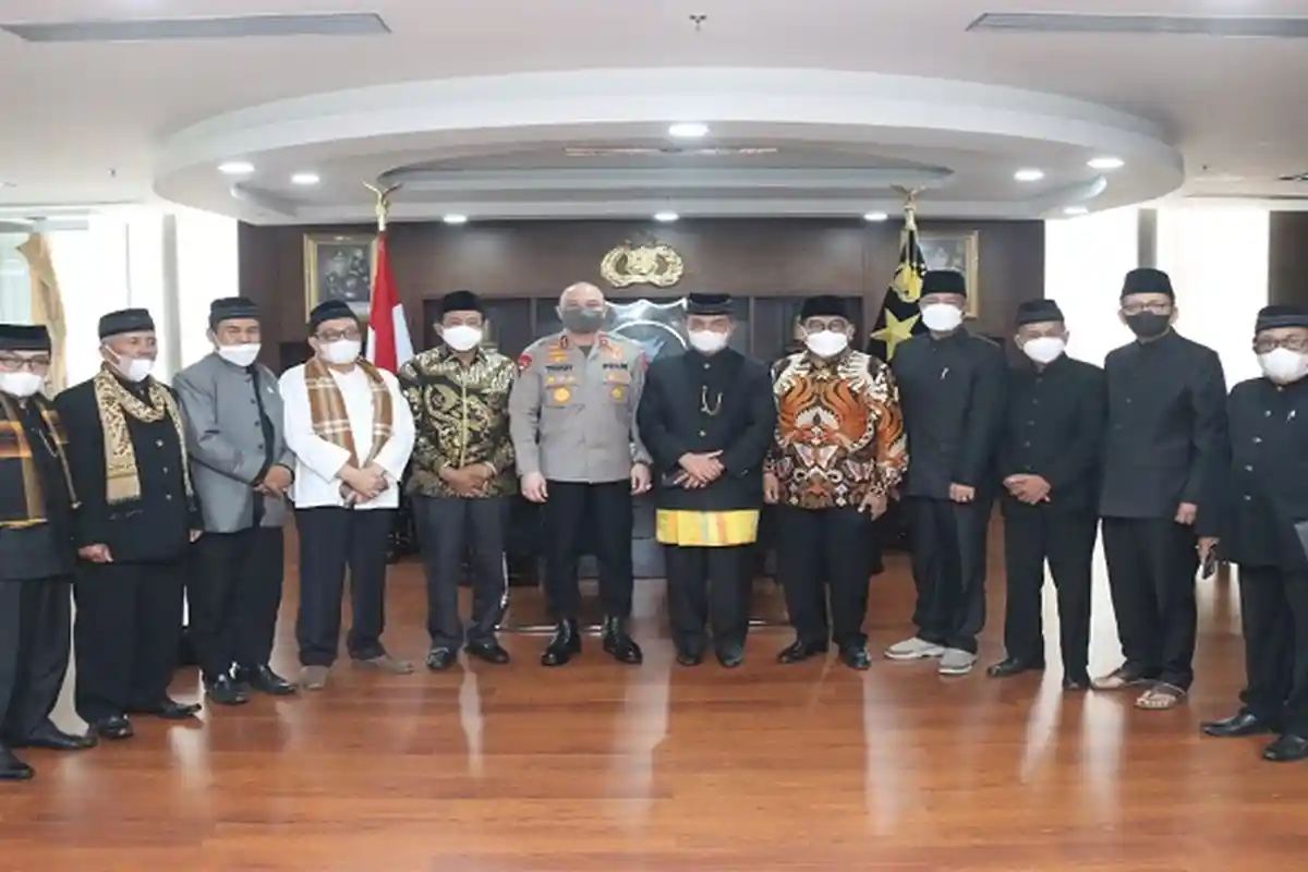 Kapolda dan LKAAM Sumbar Bersilaturahmi, dan Bahas Keadilan Restoratif, dalam Penyelesaian Perkara