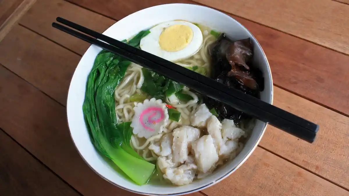 4 Tempat Makan Ramen di Kota Serang, Dari yang Populer hingga Tersembunyi, Lengkap dengan Harga