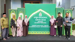 kafilah-aceh-di-panggung-STQHN-Kendari.jpg