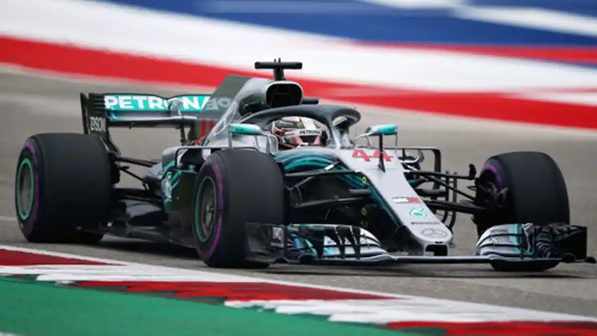 Bendera Merah Berkibar 2 Kali, Lewis Hamilton Kuasai FP3 F1 GP Spanyol 2019