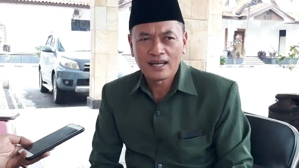 Dulu Berdampingan Sekarang Bakal Saingi Ngesti Nugraha, Wabup Basari Daftar Calon Bupati Semarang