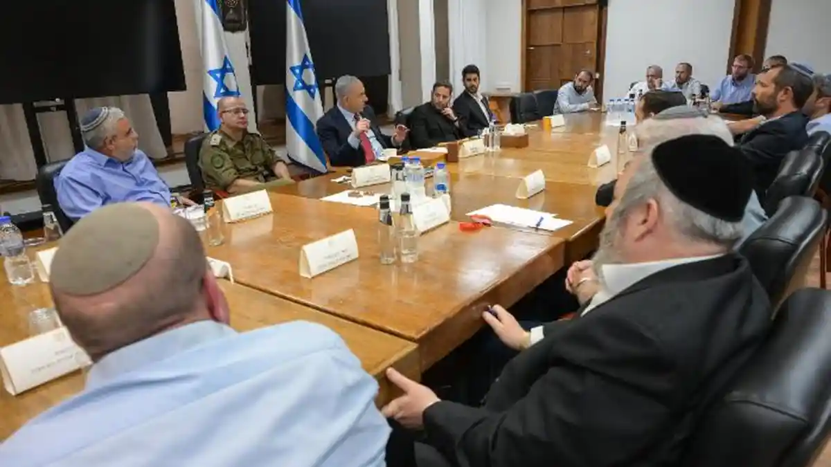 Netanyahu Minta Para Menterinya agar Tak Bicara Soal Keamanan Israel di Publik, Mulai Panik?
