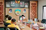 Bupati-Ibrahim-Ali-terima-kunjungan-MR-DIY-01-05052026.jpg